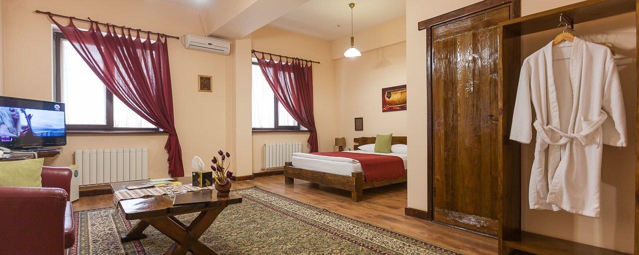 Saraishyq Hotel Almaty Eksteriør bilde