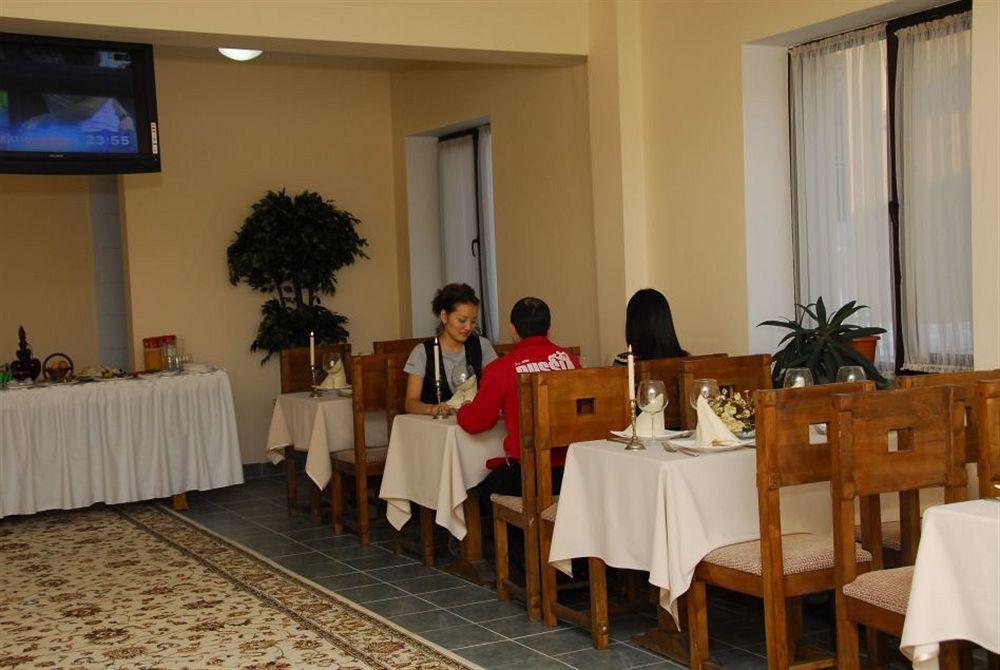 Saraishyq Hotel Almaty Eksteriør bilde