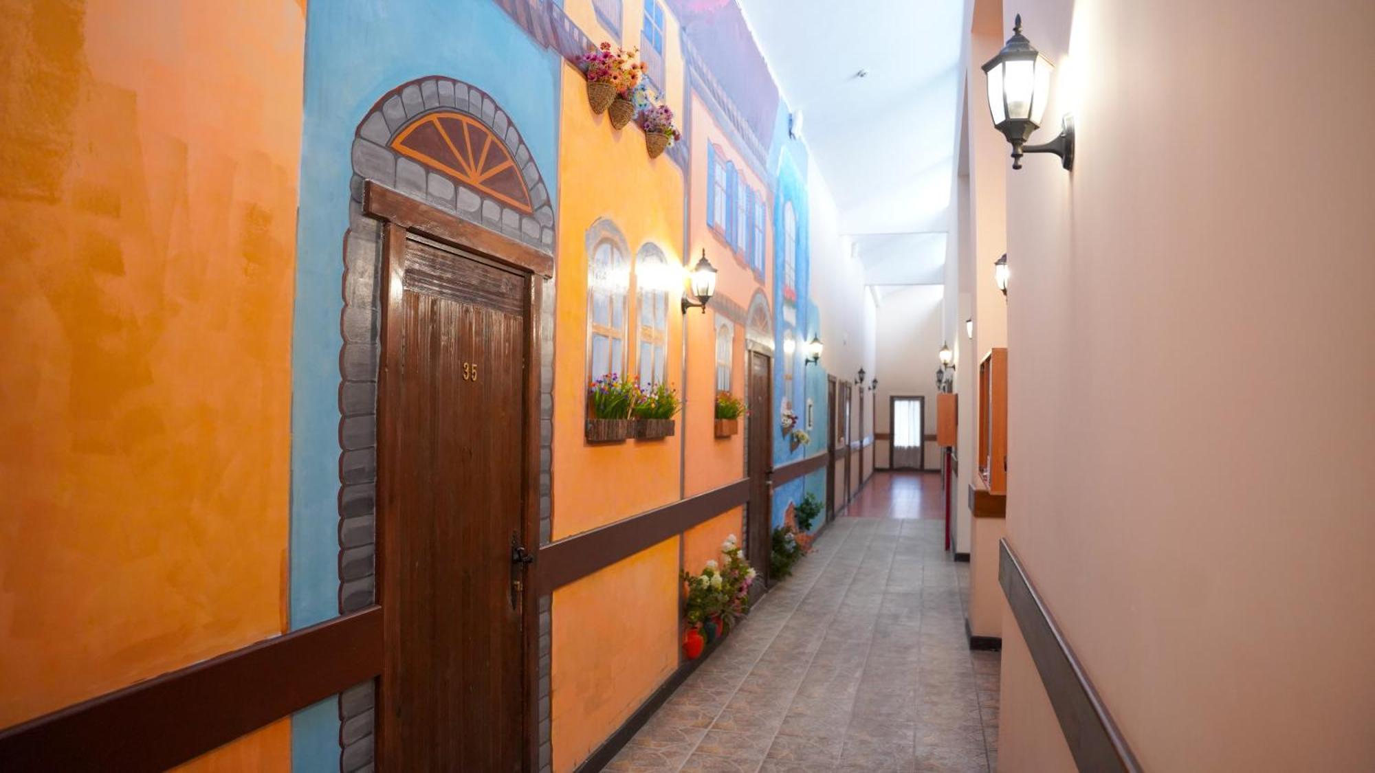 Saraishyq Hotel Almaty Eksteriør bilde