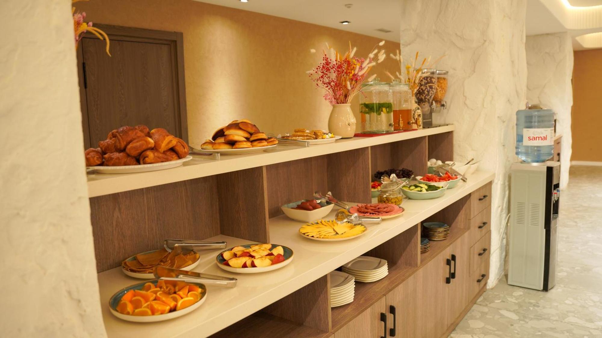 Saraishyq Hotel Almaty Eksteriør bilde