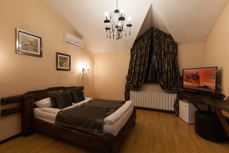Saraishyq Hotel Almaty Eksteriør bilde
